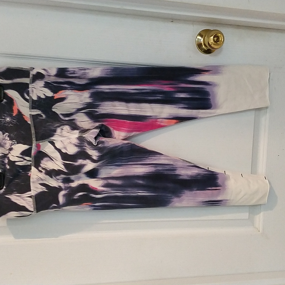 Lulu lemon Capri leggings